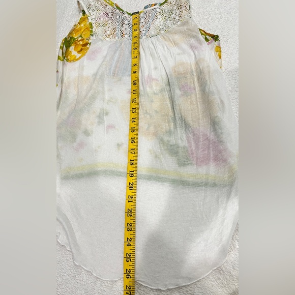 Tiny by Anthropologie Yellow Floral Prink Silk Blend Sleeveless Top Size XS - Picture 5 of 6